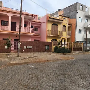 Appartement Casa Cor De Rosa, Praia